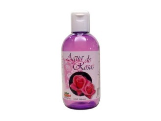Agua de Rosas